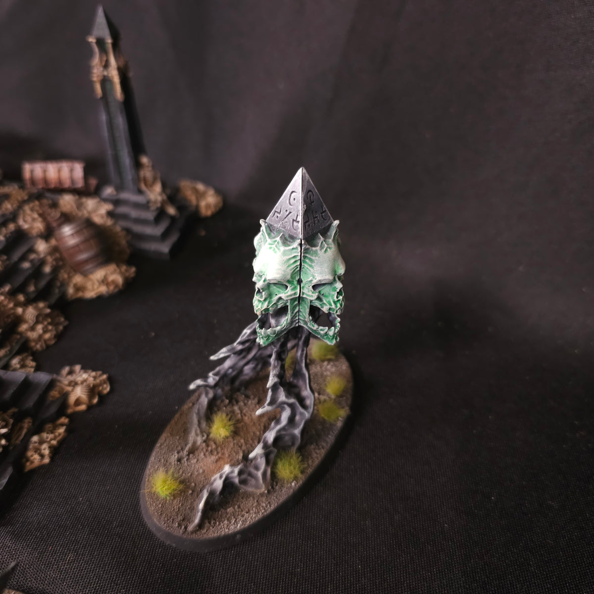 Age of Sigmar - Ossiarch Bonereapers - Painted Bone Tithe Nexus and Endless Spells