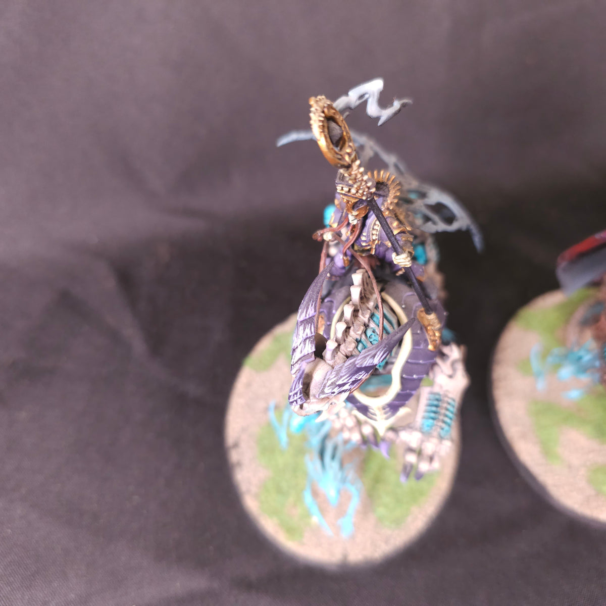 Age of Sigmar - Ossiarch Bonereapers and Soulblight Gravelords - Three Painted Mortarch Centerpieces