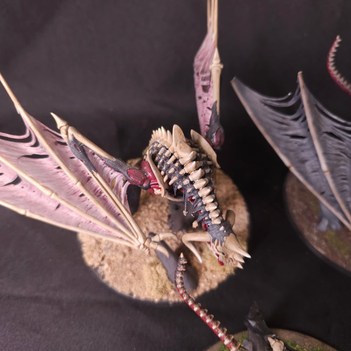 Age of Sigmar / The Old World - Flesh-eater Courts / Vampire Counts - Painted Terrorgheist Monster Group
