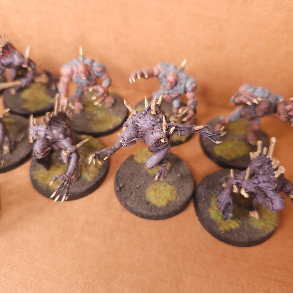 Age of Sigmar / The Old World - Flesh-eater Courts / Vampire Counts - Painted Crypt Horrors and Conversions