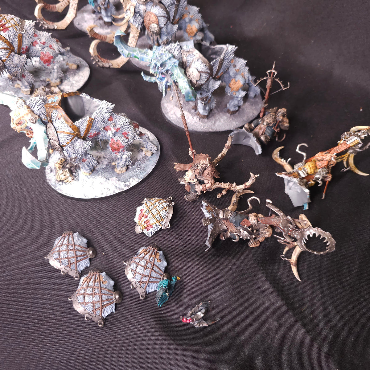 Age of Sigmar / The Old World - Ogor Mawtribes / Ogre Kingdoms - Painted Beastclaw Monsters with Removable Assemblies