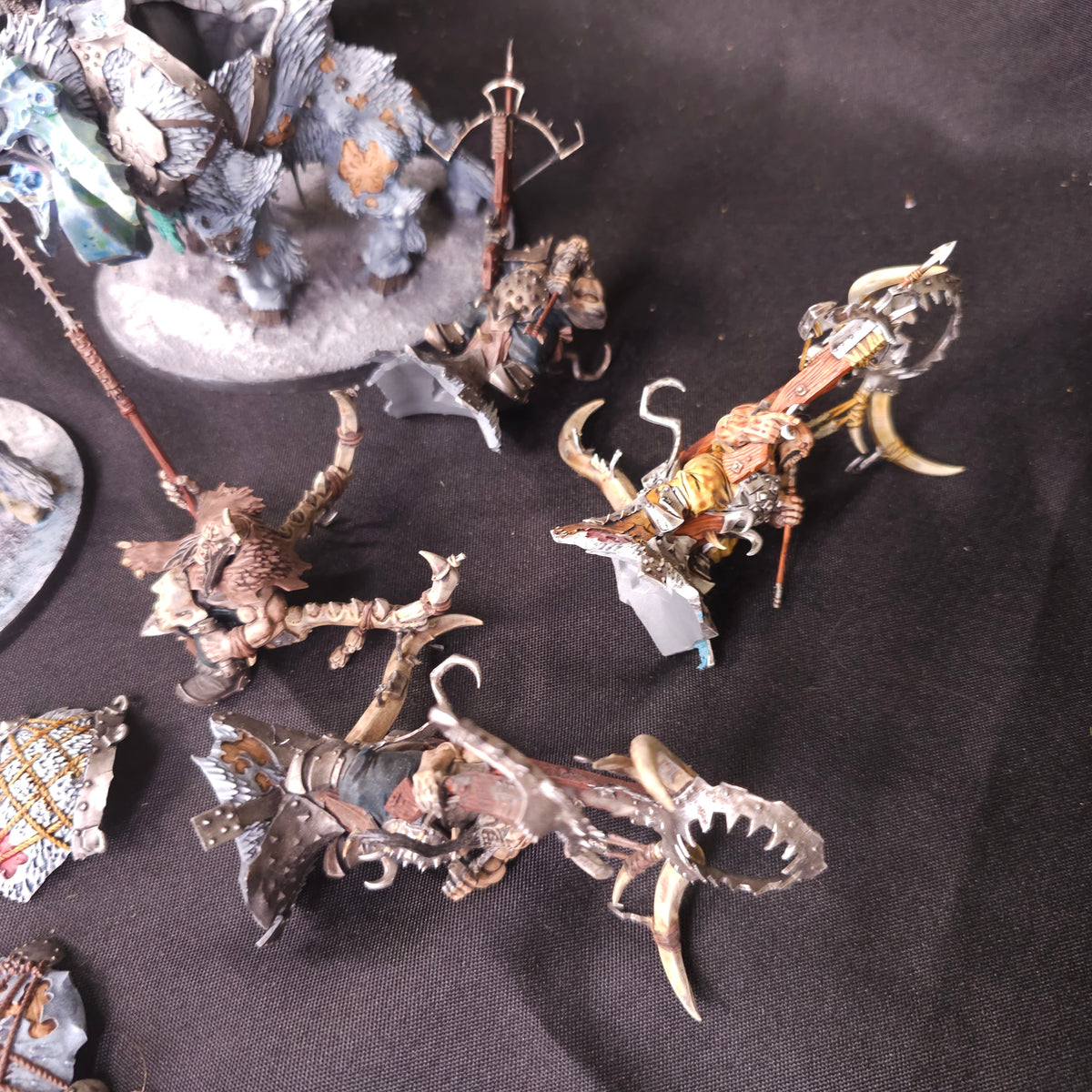 Age of Sigmar / The Old World - Ogor Mawtribes / Ogre Kingdoms - Painted Beastclaw Monsters with Removable Assemblies