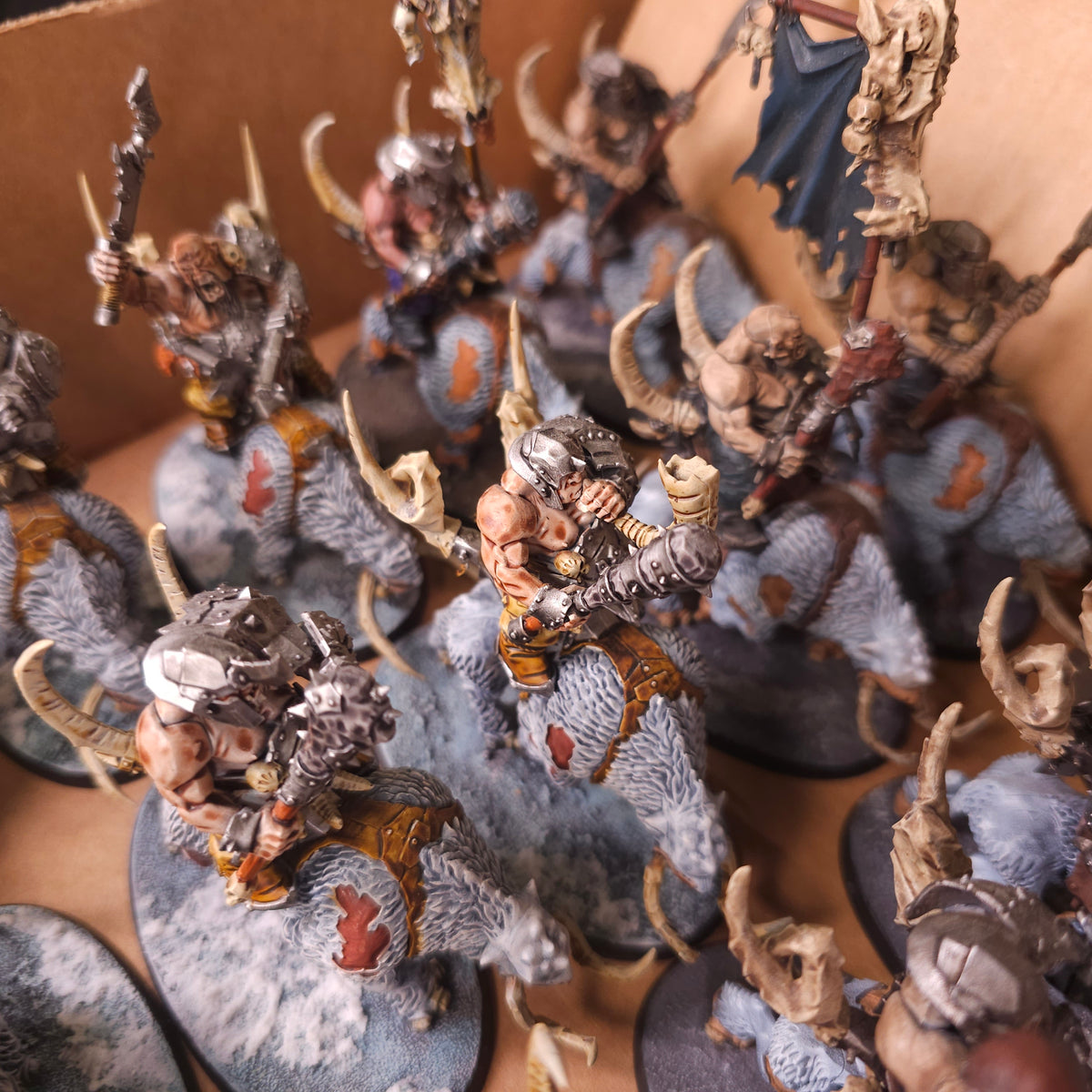 Age of Sigmar / The Old World - Ogor Mawtribes / Ogre Kingdoms - Painted Mournfang Cavalry