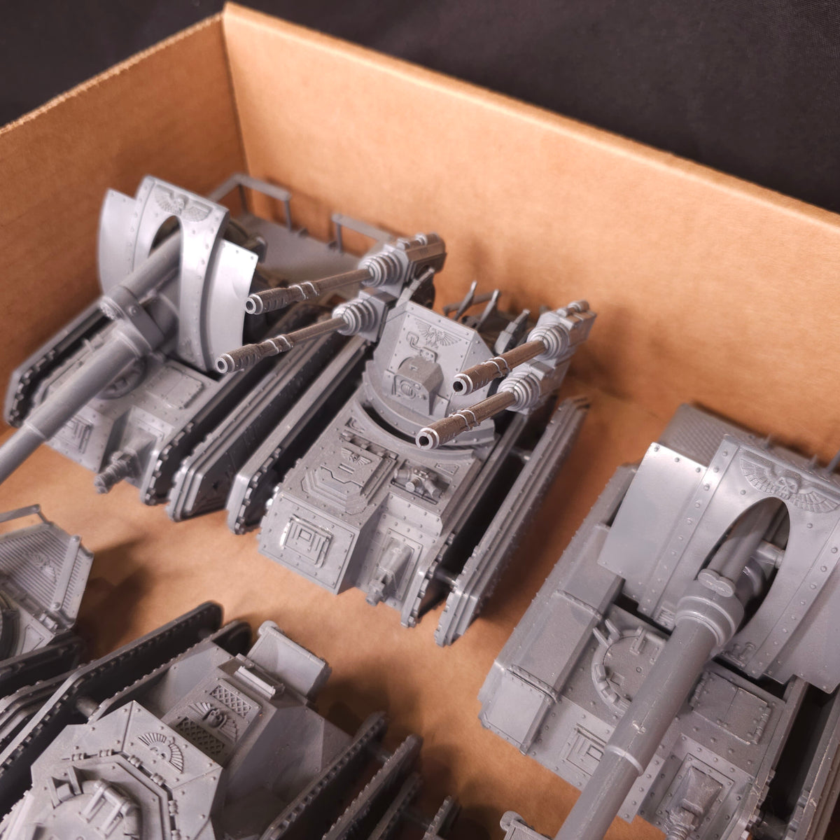 Warhammer 40,000 - Astra Militarum - Unfinished Tank and Artillery Collection