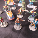 Judge Dredd - Judges and Mega-City One Denizens - Painted Collection and Game Components
