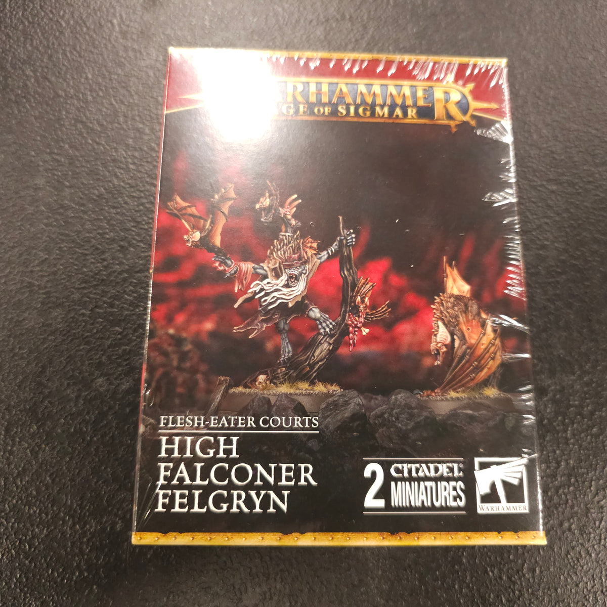 Actual box of High Falconer Felgryn — lot 013