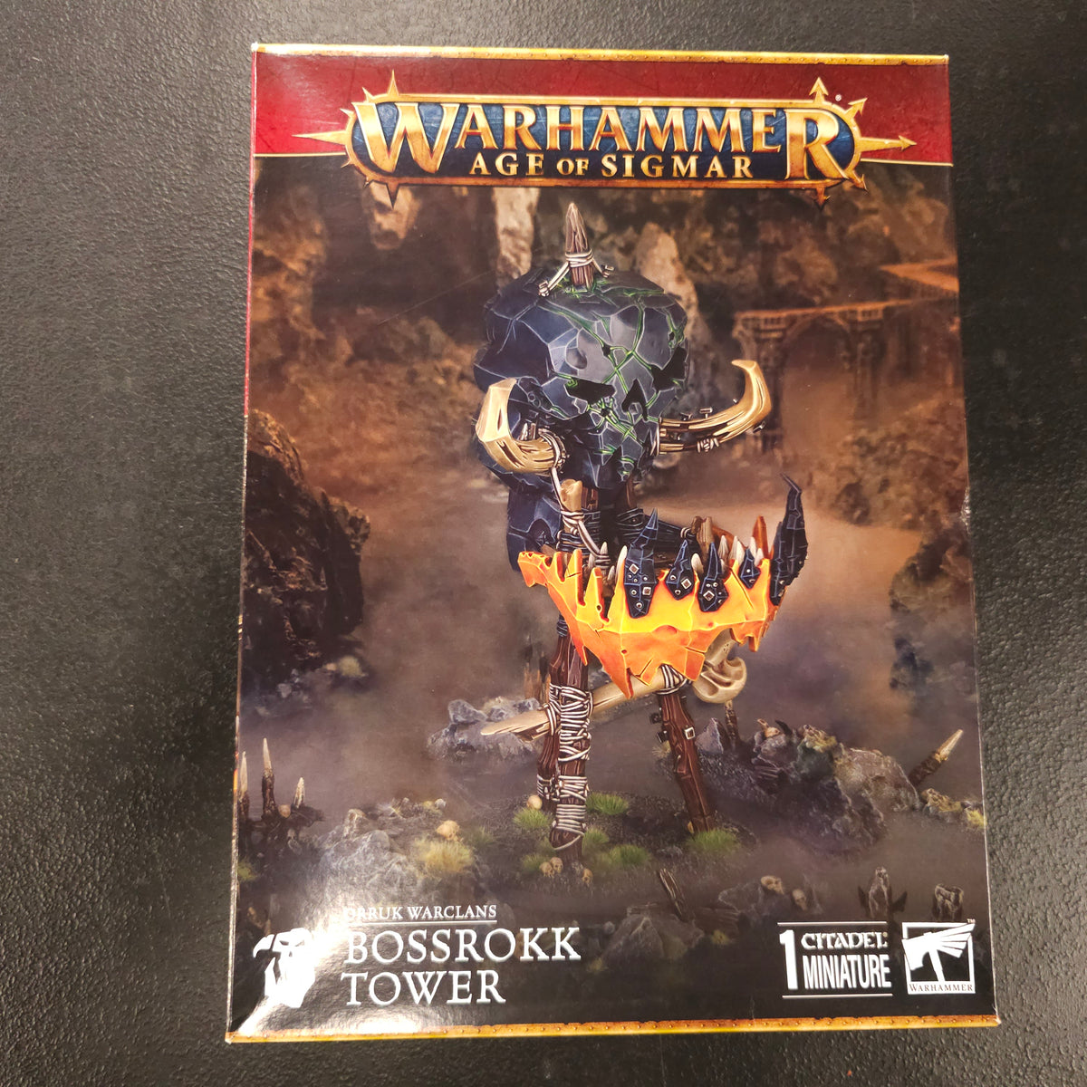 Actual box of Bossrokk Tower — lot 034