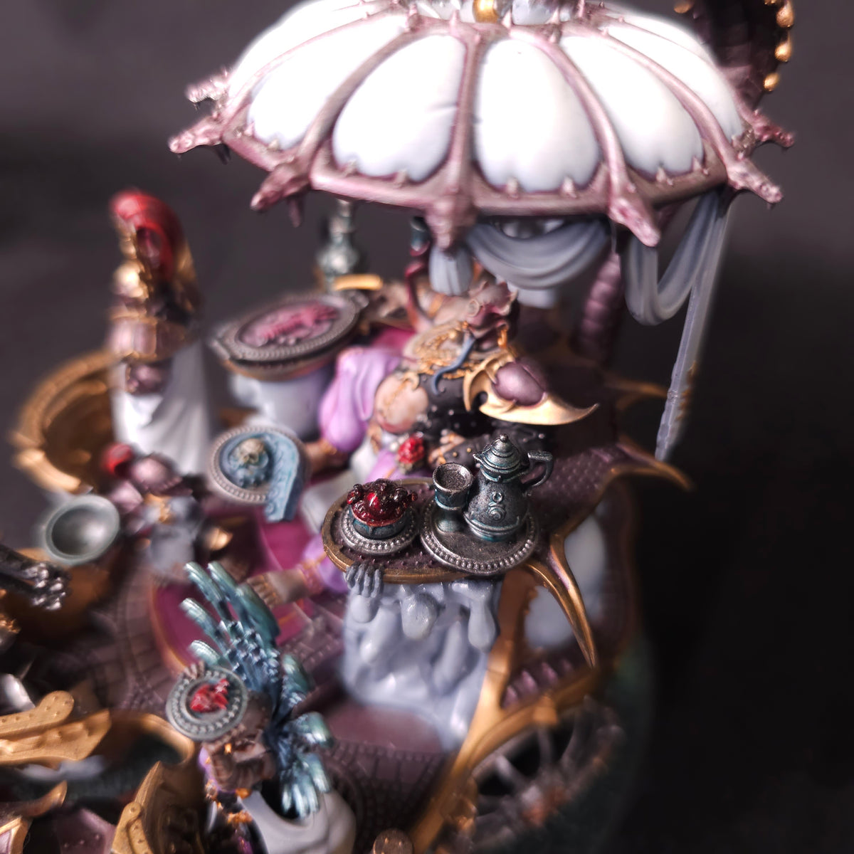 Hedonites of Slaanesh L043 — detail or alternate view 3