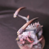 High-Quality Painted Forge World Giant Spined Chaos Beast - detail 3