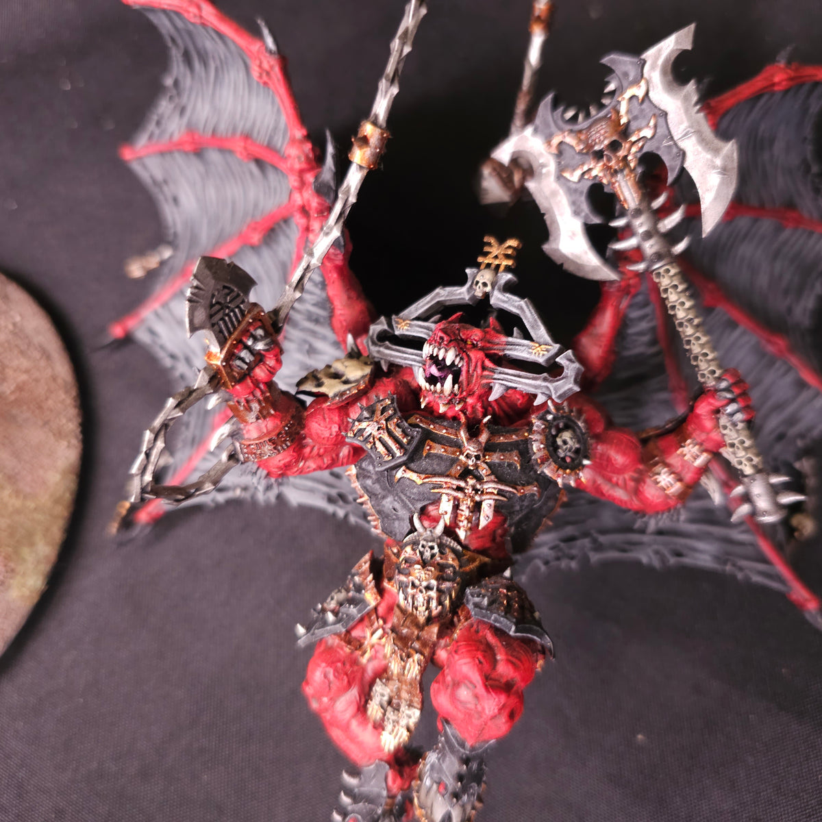 Wrath of Khorne Bloodthirster - photograph 2, alternate view or detail