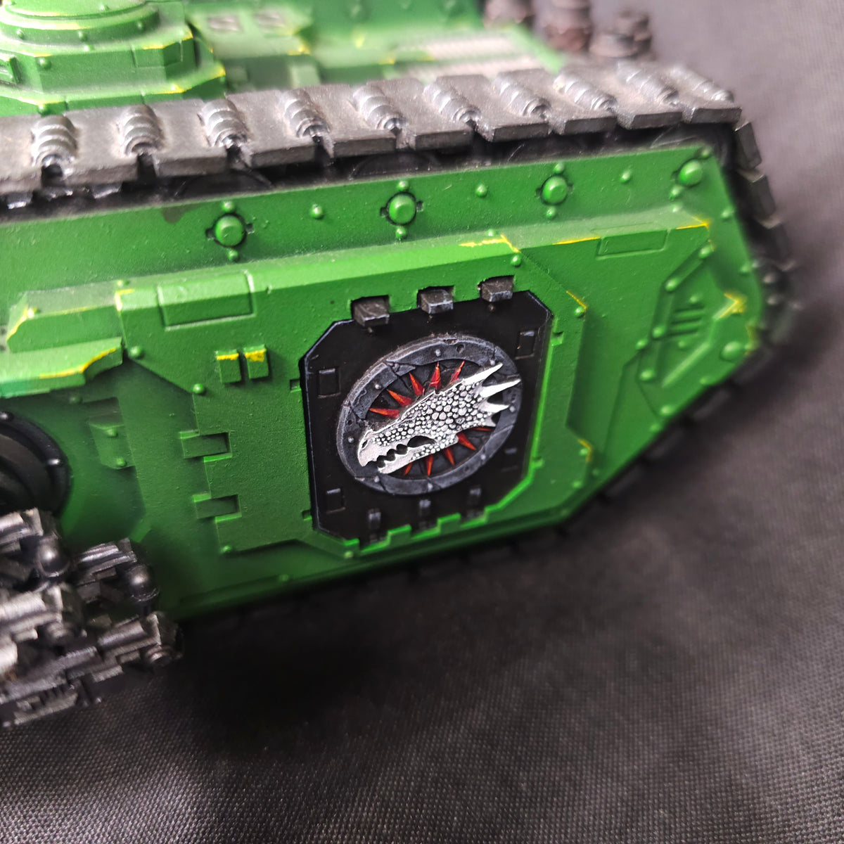 Salamanders - Land Raider Proteus - alternate or detail view 3