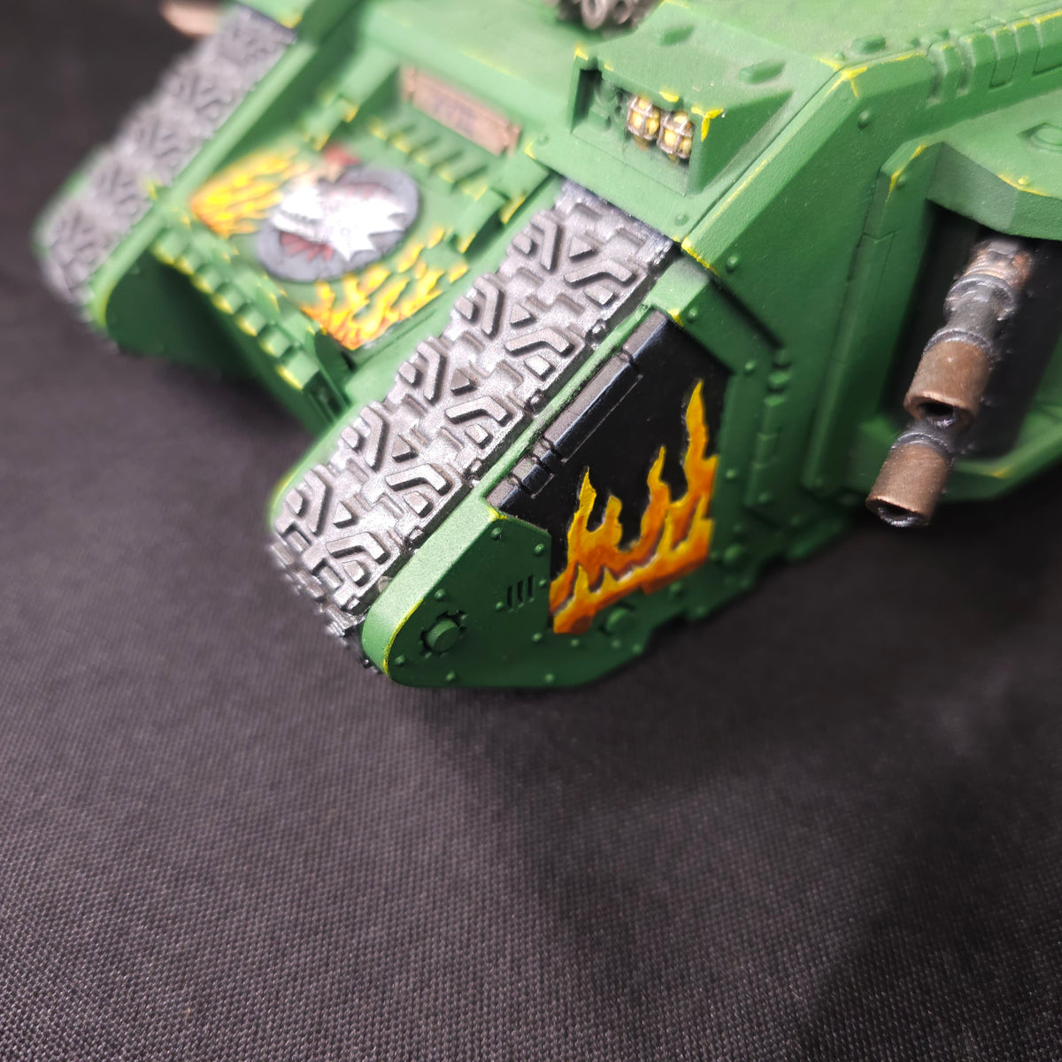 Salamanders - MkIIb-Style Land Raider - alternate or detail view 3