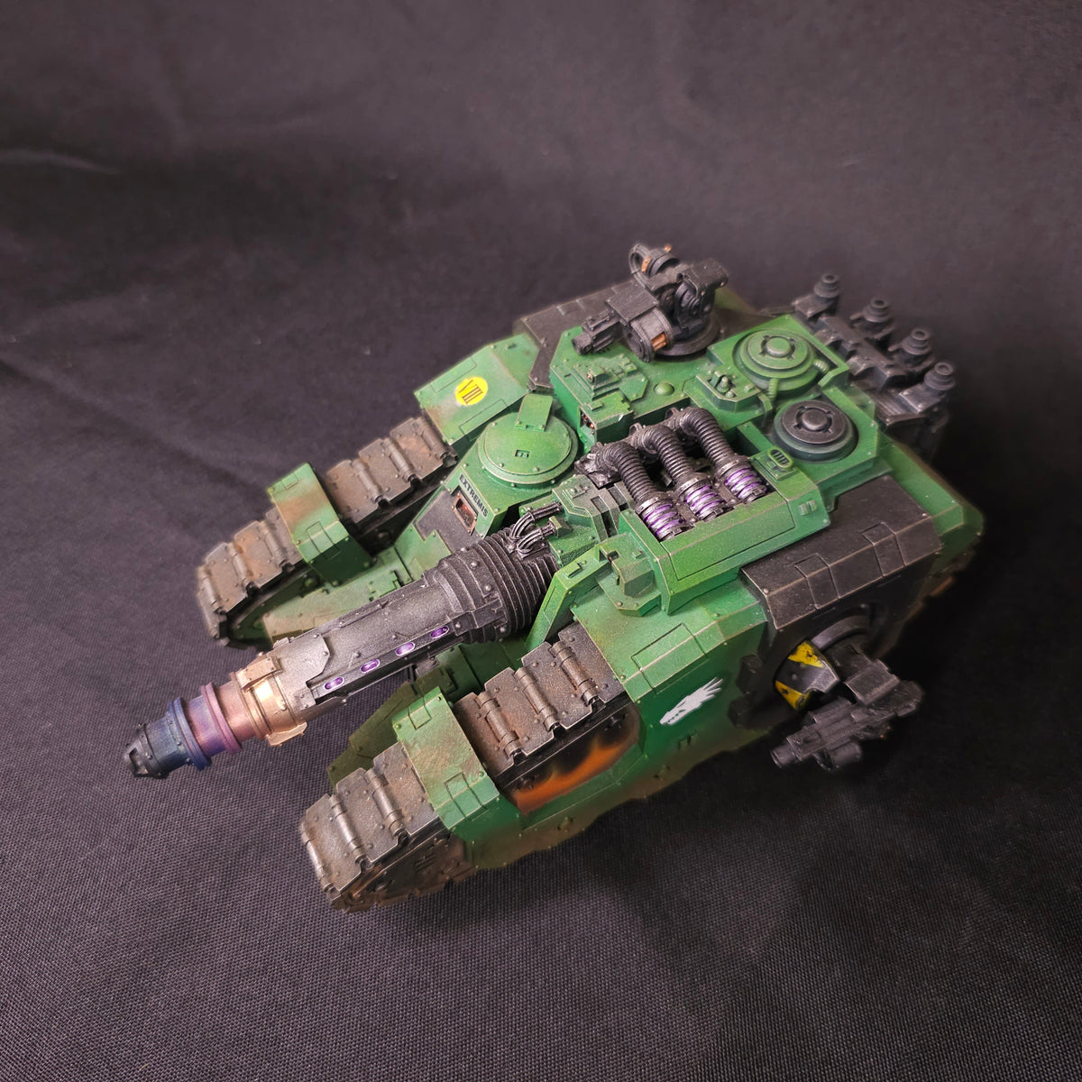 Salamanders - Forge World Sicaran Venator - full lot overview