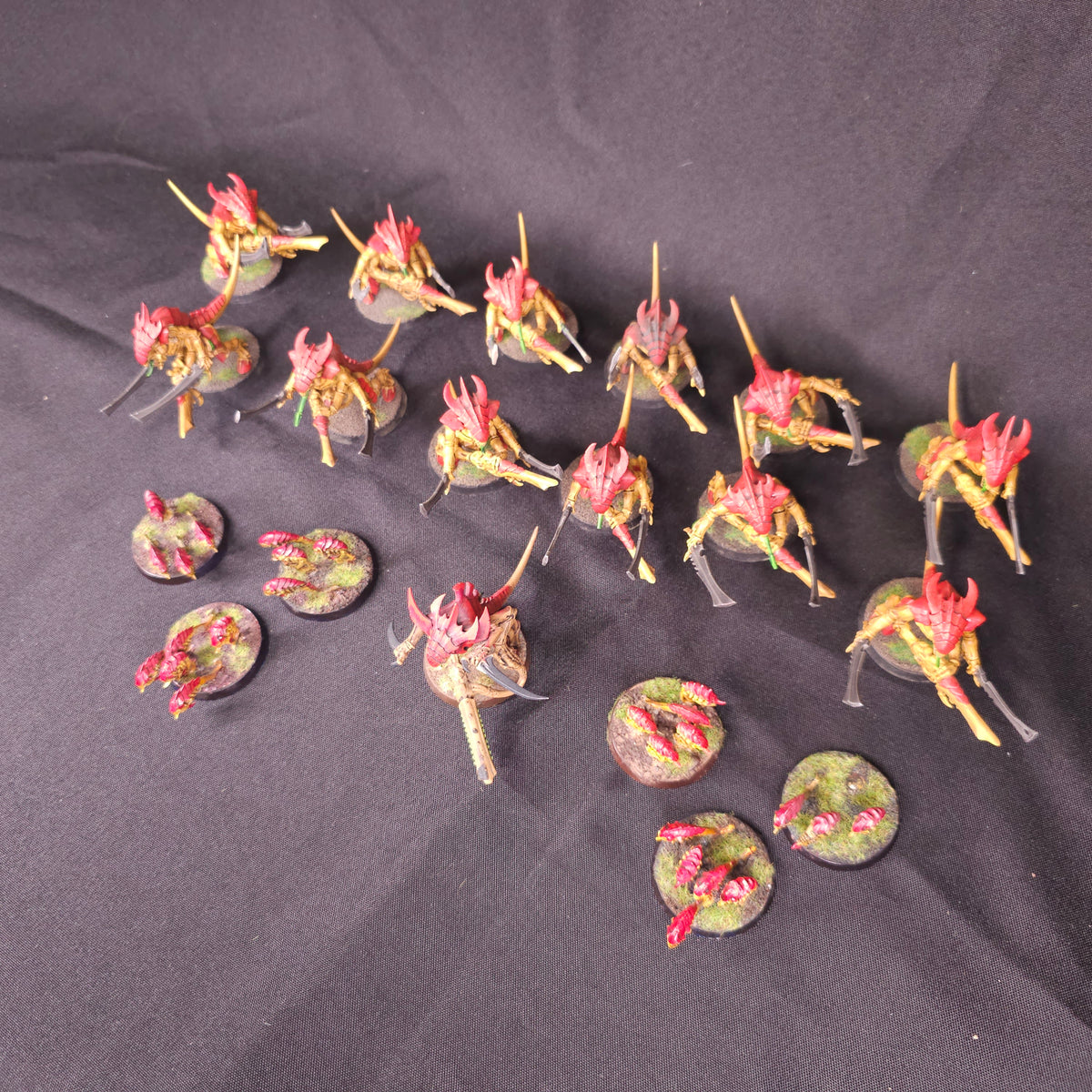 Tyranids - Warriors and Ripper Swarms - full lot overview