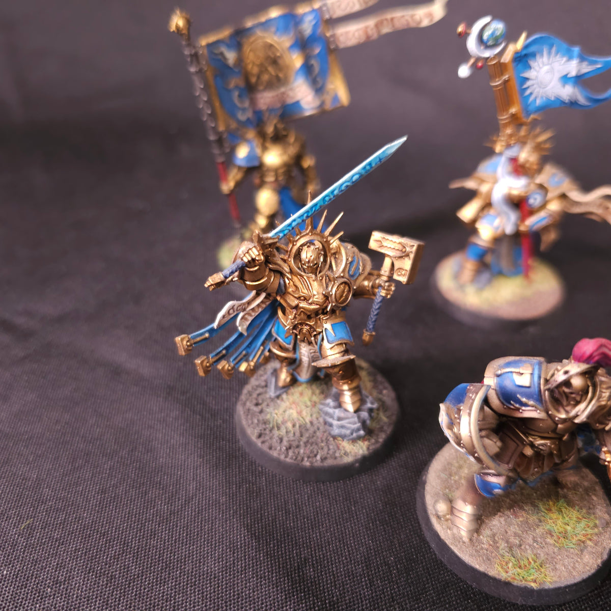 Stormcast Eternals - Banner and Battle Heroes - alternate or detail view 4
