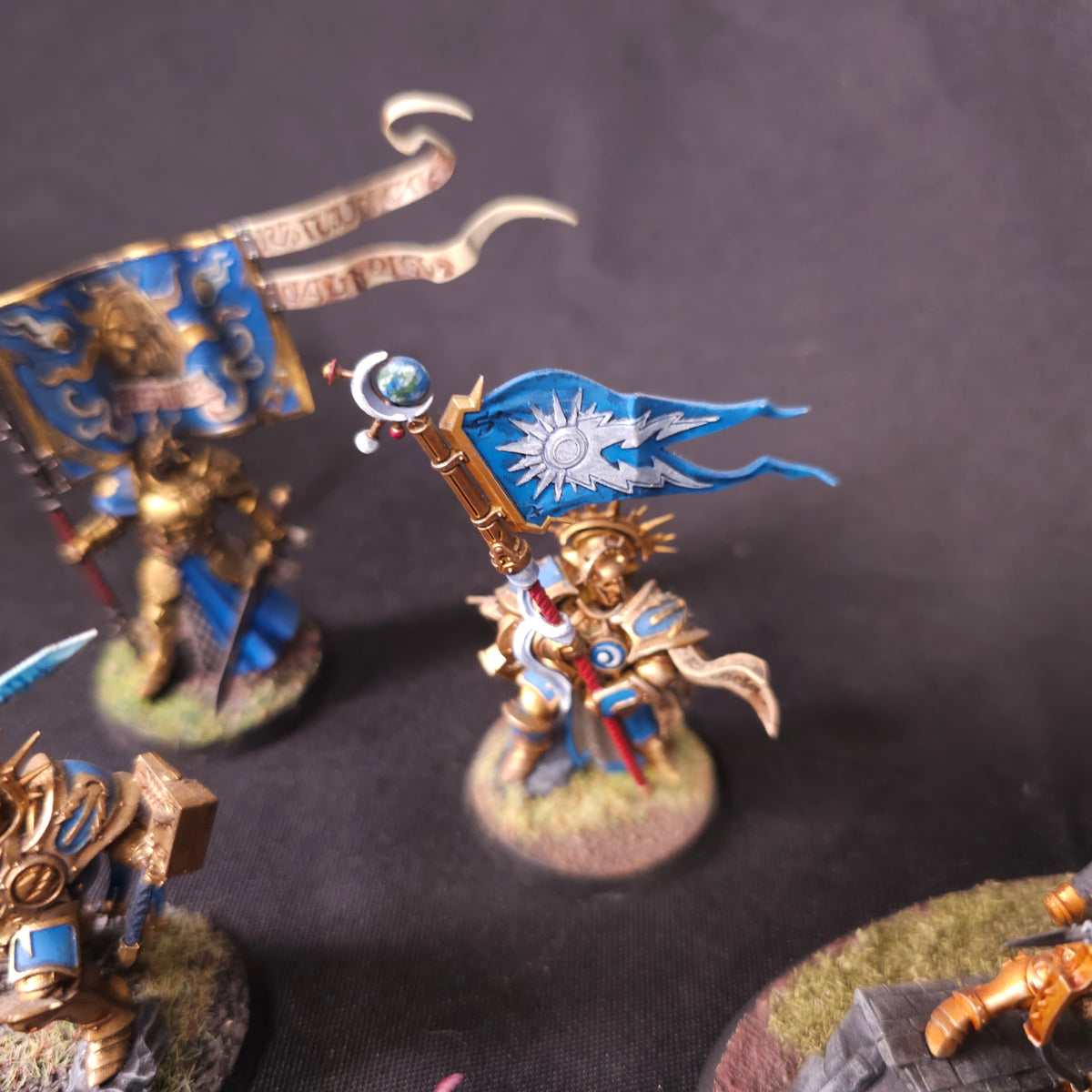 Stormcast Eternals - Banner and Battle Heroes - alternate or detail view 8