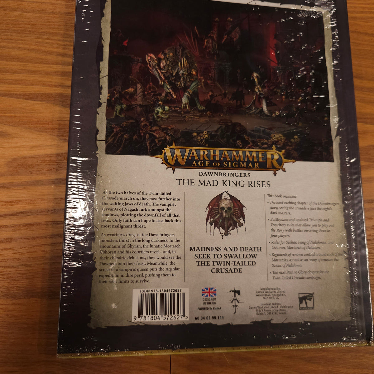 Age of Sigmar - Dawnbringers Book IV: The Mad King Rises (wrapped copy) - 3rd edition; 2024 — photo 2 of 2