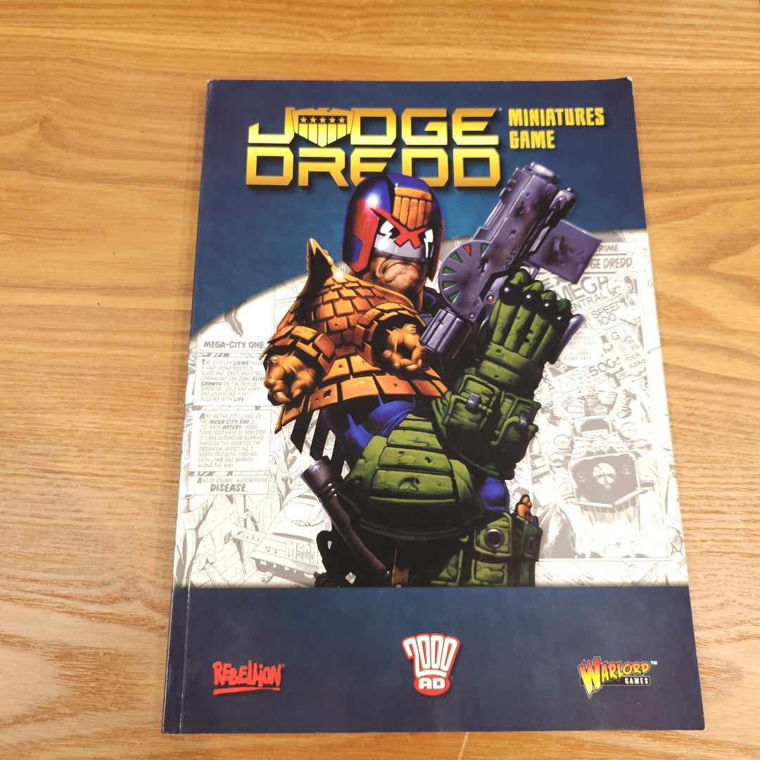 Judge Dredd Miniatures Game - Rulebook - 2019 rules; 2019 — photo 1 of 2