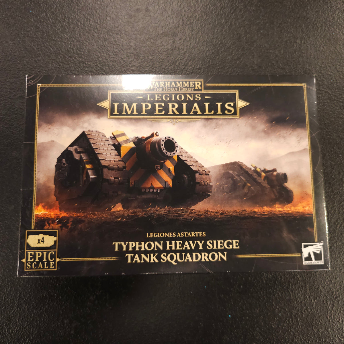 Typhon Heavy Siege Tank Squadron - front packaging