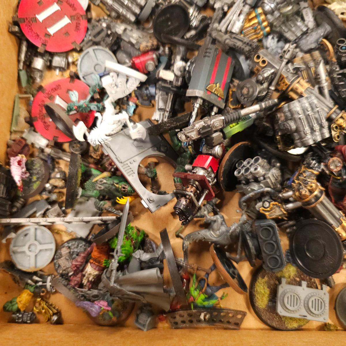 Large Random Bits Box - Sprues, Vehicles and Mixed Miniatures - contents view 4