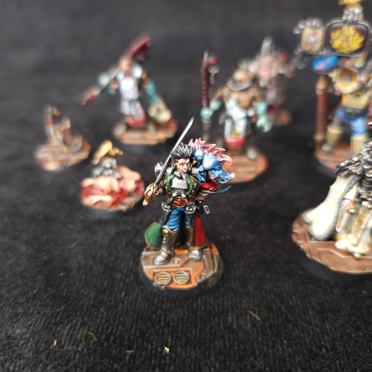 Necromunda Guild Allies and Hangers-on - detail or alternate view 1