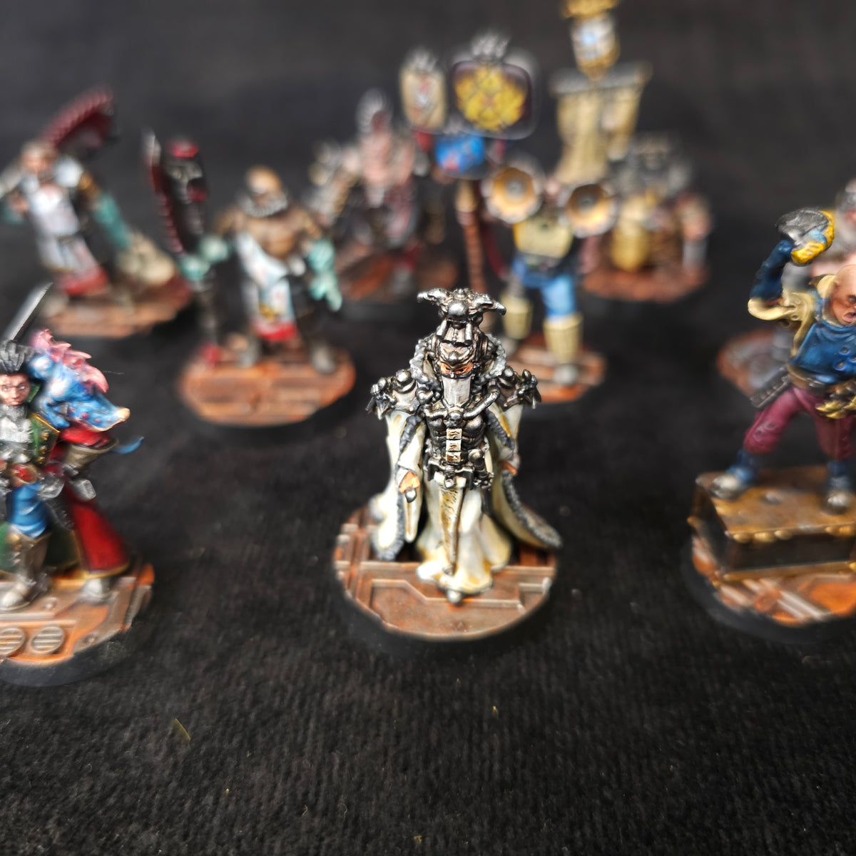 Necromunda Guild Allies and Hangers-on - detail or alternate view 2
