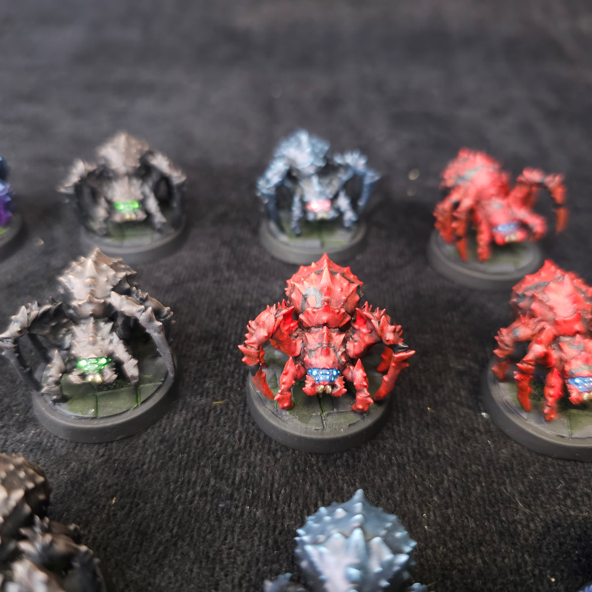 Bloodfields - Everdark Spiderlings - Painted D&D Spider Swarm - detail and alternate view 3