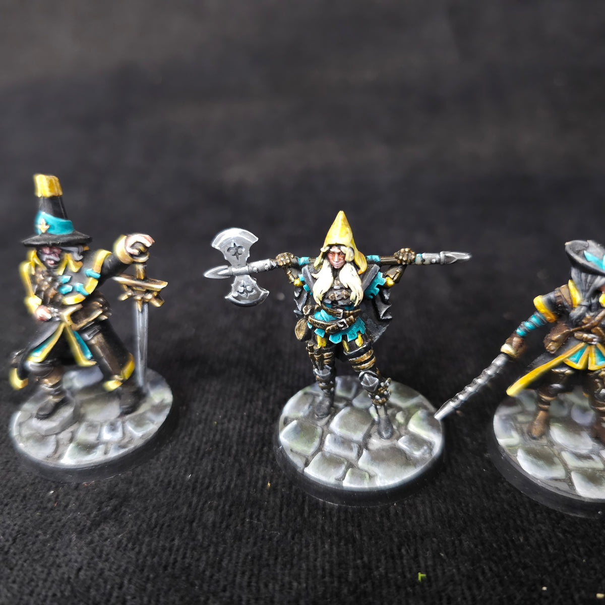Bloodfields - Vampire Hunters - Painted D&D Witch Hunters - detail and alternate view 2