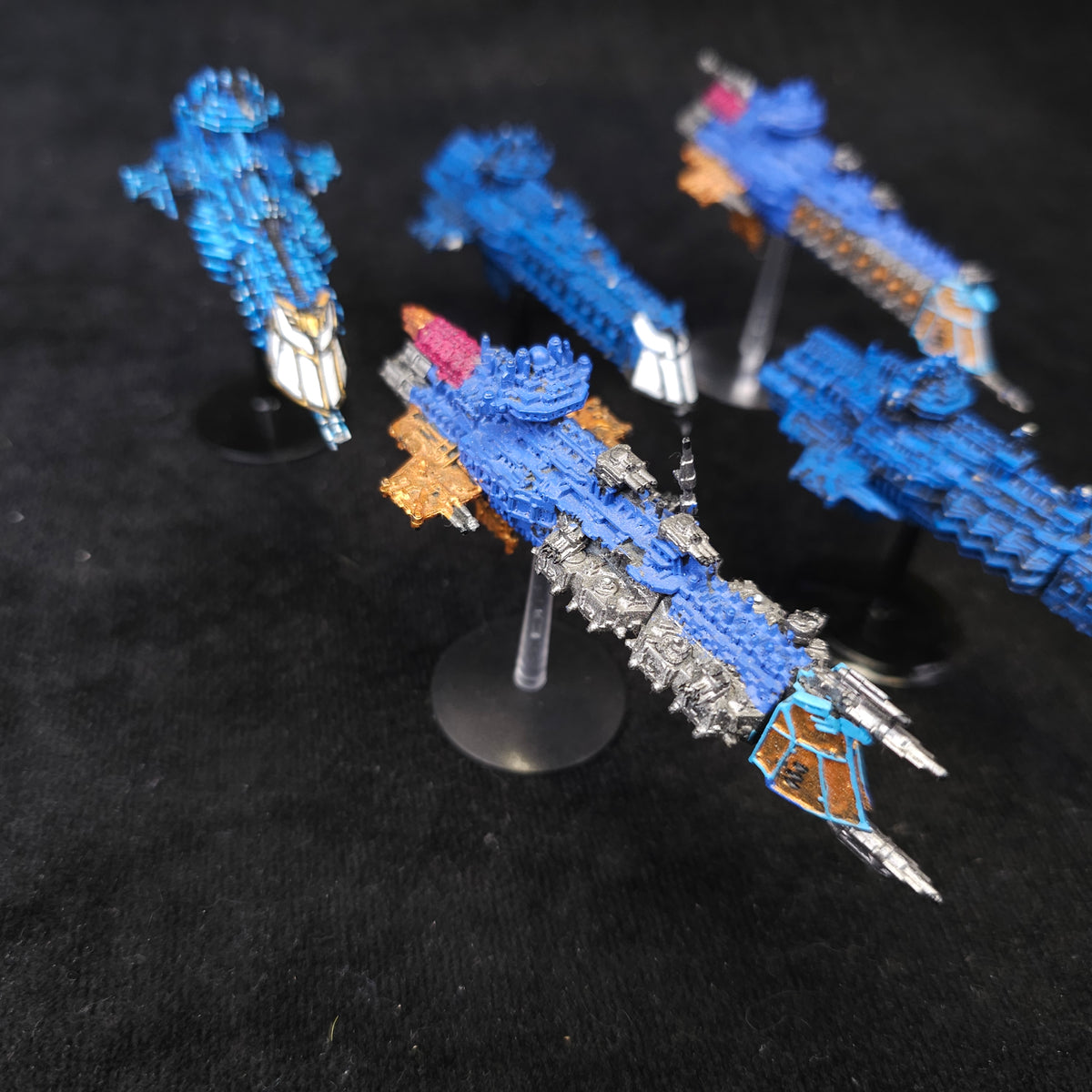 Blue Imperial Cruiser Group - detail view 1