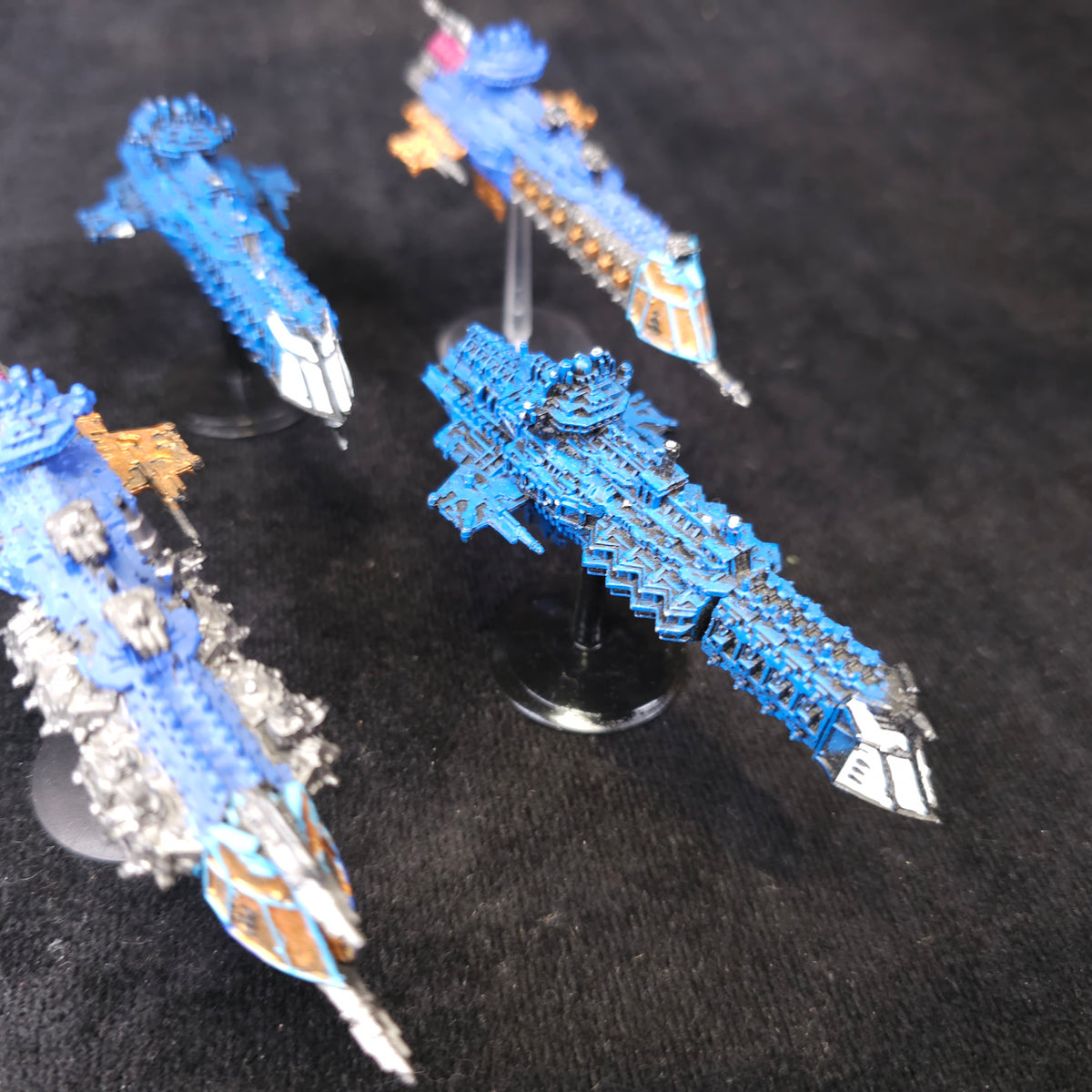 Blue Imperial Cruiser Group - detail view 2