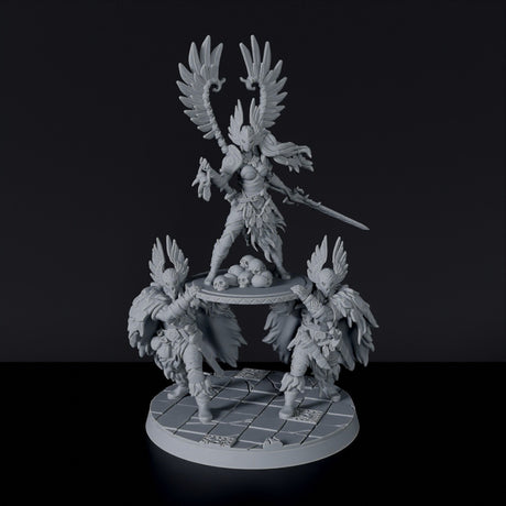 Fantasy miniatures of Vindicta Raid Queen barbarian queen warrior with sword for Roaming Barbarians army