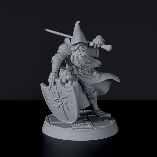 Fantasy miniature of dwarf fighter Hadri Ironmage with sword and shield for Bloodfields tabletop RPG game