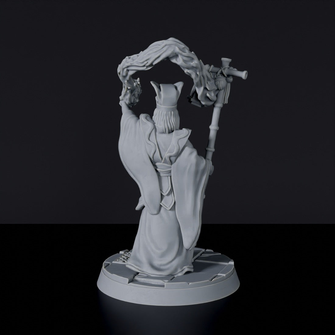 Fantasy miniature of asian magic wizard Senin Hi with staff - Bloodfields tabletop RPG game