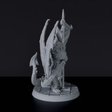 Dedicated set for Bloodfields Vile Dragonborn army - fantasy miniature of Slythos Od-Vin with sword and flag