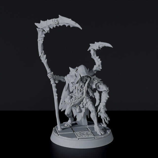 Fantasy miniatures of elf shaman Grash Veno'Sar with scythe and cloak - dedicated set to Everdark Elves army for Bloodfields