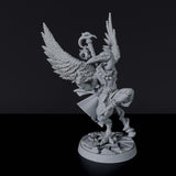 Miniature of Arakoa Male Monk with staff - dedicated set to army for fantasy tabletop RPG games