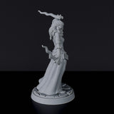 Dedicated thief set for fantasy tabletop RPG army - Human Female Rogue / Bard miniature with cloak and knives