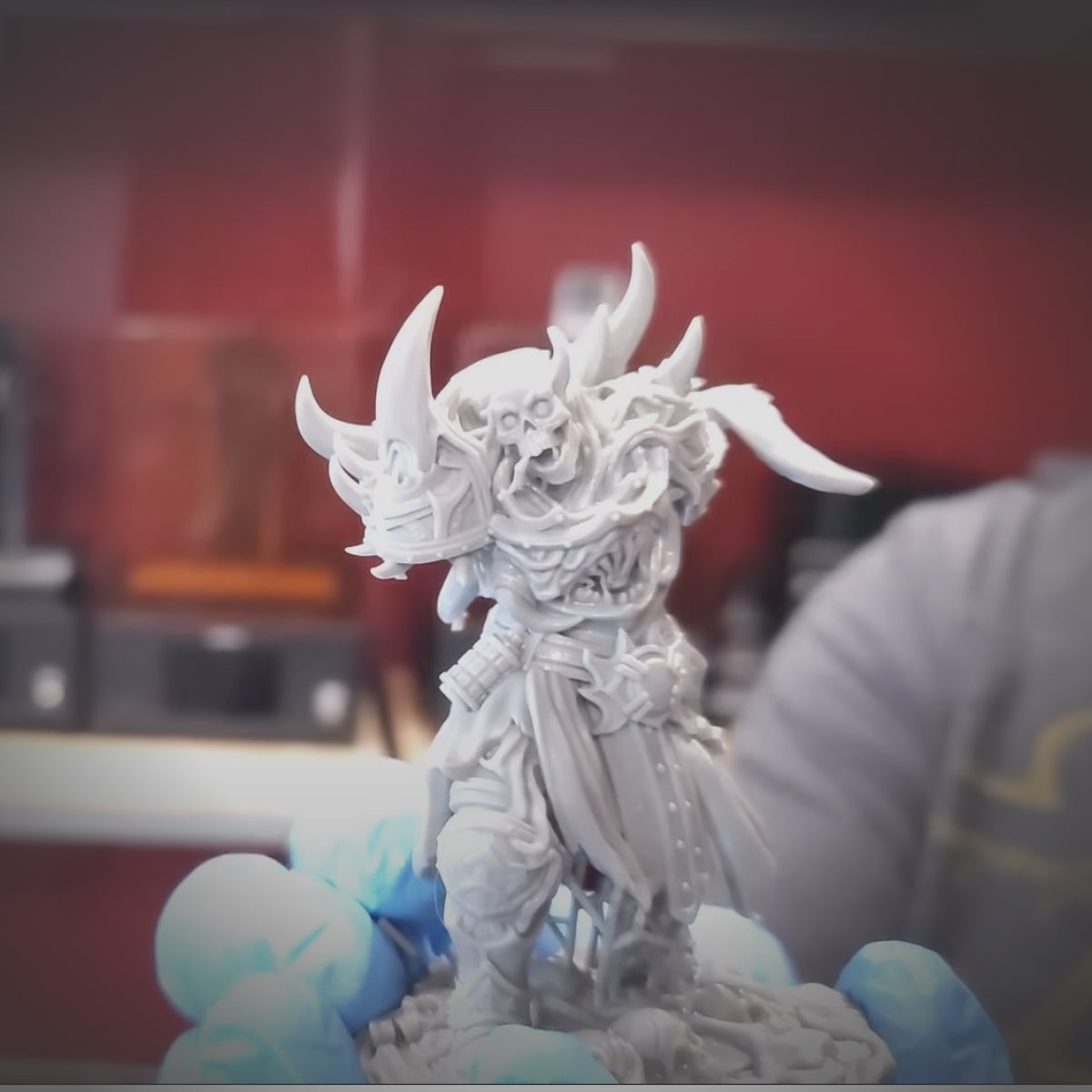 Berserker Dave - JUST MOVE Mini – The MiniWarGaming Forge