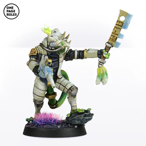 Starhost Chameleon Chief Miniature